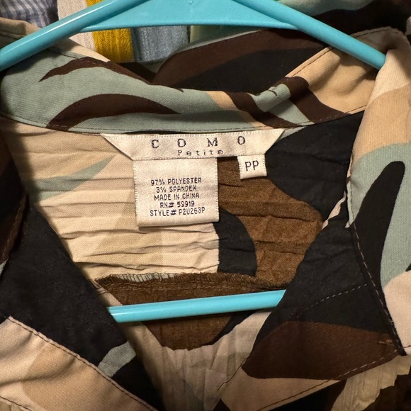 Abstract print blouse - Picture 2 of 2